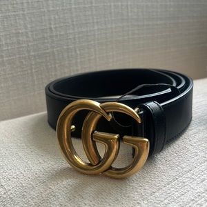 Gucci Women’s GG Marmont Black Belt size 32